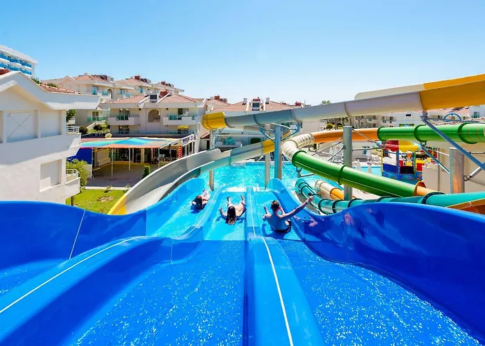 Dream World Hill 5* Side