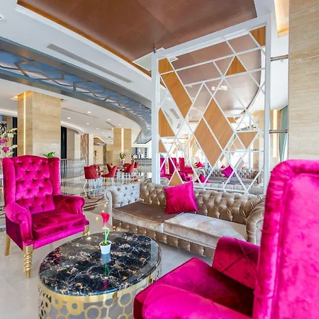 Hotel Dream World Hill Sidé