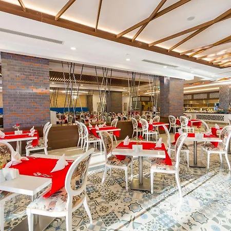 Dream World Hill فندق