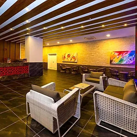 Hotel Dream World Hill 5*