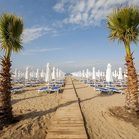 Hotel Dream World Hill Sidé