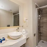 Hotel Dream World Hill 5*