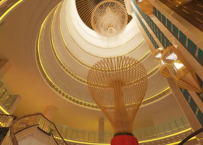 Dream World Hill Hotel 5*